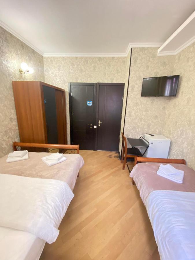 Hotel Terrace House Near Opera Tbilisi Esterno foto